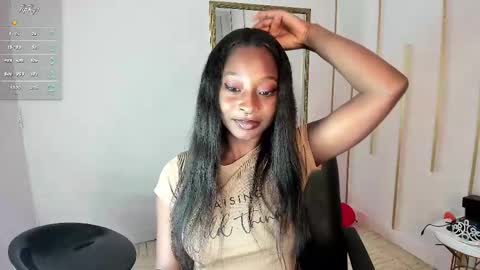 Nayaris 3 online show from February 13, 6:05 pm