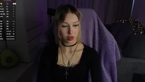 Violeta online show from October 7, 8:19 am