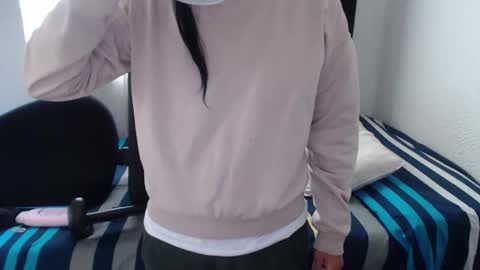 Zoe online show from December 16, 12:55 pm