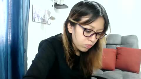 Star  online show from November 9, 7:43 pm