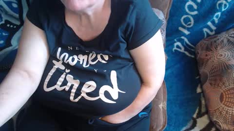 Lilly  online show from February 21, 8:48 am