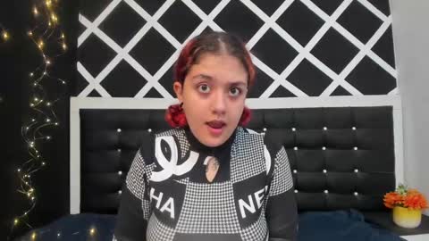 Estefani  online show from February 19, 9:14 pm