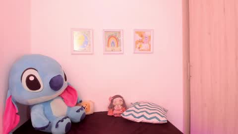  Nia  online show from April 24, 3:59 pm