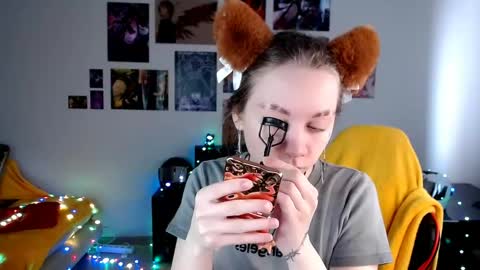 nica_kawaii online show from April 20, 9:01 am