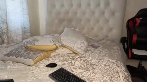 Lilly online show from July 28, 9:29 am