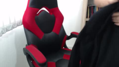 sara online show from November 24, 3:36 pm