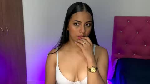 Julieta online show from December 19, 5:32 am