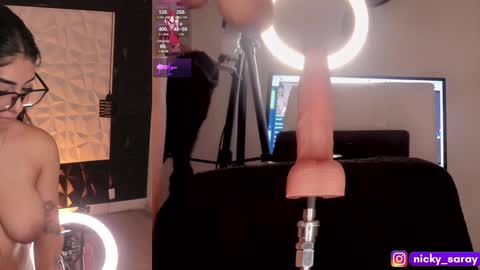 Snapshot of nickky__ chatting on December 4, 4:32 am Nicky online show from December 4, 4:32 am
