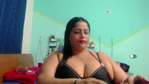 nickyribeiro online show from November 13, 6:45 am