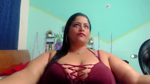 nickyribeiro online show from November 28, 6:05 am
