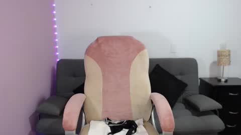 nicole Storm online show from October 30, 11:28 pm