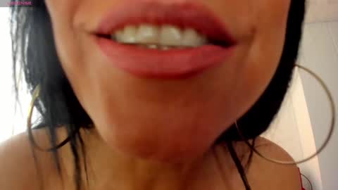 Nicole online show from February 7, 3:19 pm