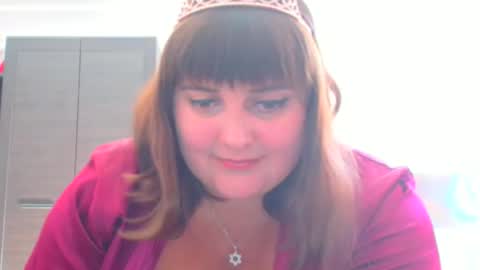 Nicole online show from September 14, 7:17 am