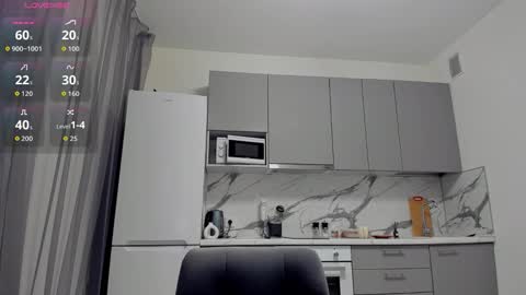 nicoledolla online show from October 22, 11:10 pm