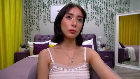 Nicole online show from February 21, 6:26 pm