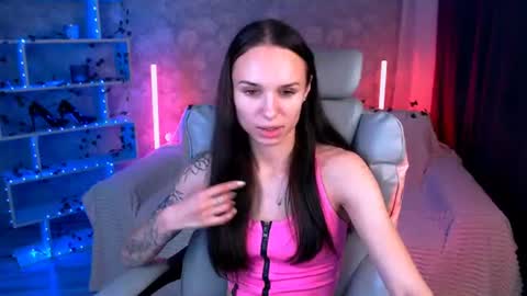 Nicole online show from July 7, 5:38 pm