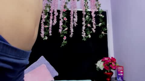 nicolfontana  online show from January 13, 12:20 pm