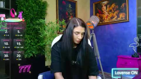 Nicolle online show from March 19, 11:25 am