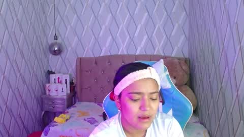 Snapshot of nicolletaylorq chatting on February 16, 2:43 am Nicolle Miley online show from February 16, 2:43 am
