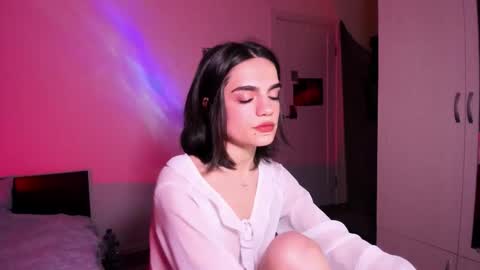 Daisy online show from January 15, 5:19 pm