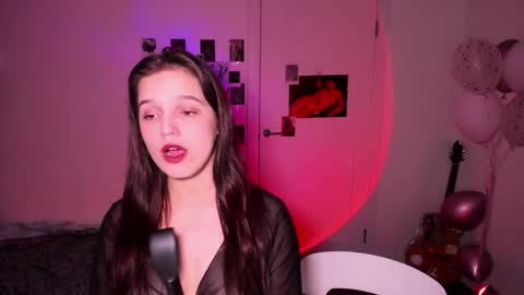 Daisy online show from November 2, 4:10 pm