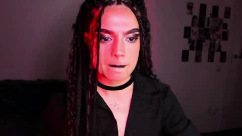 Daisy online show from February 23, 9:14 pm