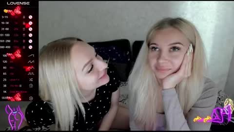 nigo_nika online show from May 28, 7:39 am