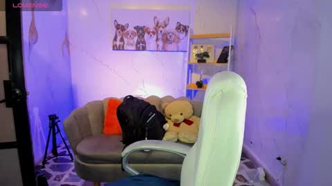 Anni online show from November 29, 10:47 pm