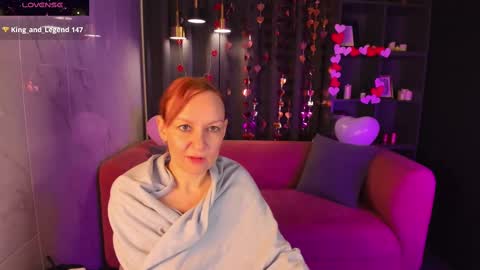 Snapshot of nika_gentle chatting on February 14, 6:45 am Nika online show from February 14, 6:45 am