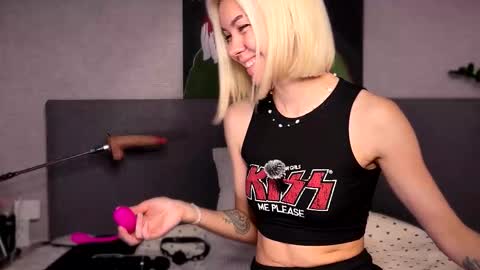 Russian sweet baby online show from October 18, 3:15 pm