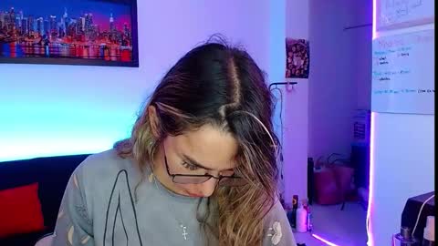 Snapshot of niki_1998 chatting on September 22, 9:02 pm Natalia online show from September 22, 9:02 pm