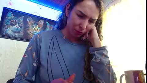 Snapshot of niki_1998 chatting on February 8, 5:18 pm Natalia online show from February 8, 5:18 pm