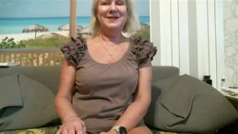 Nikole1 online show from February 13, 9:09 am