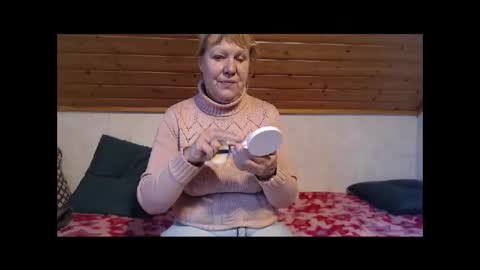 Nikole1 online show from April 12, 10:51 am