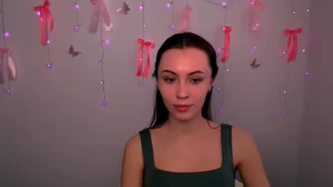 nikonara_ online show from April 17, 11:23 am