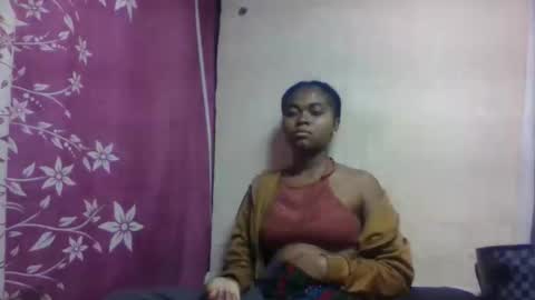 nilah online show from October 28, 5:02 am