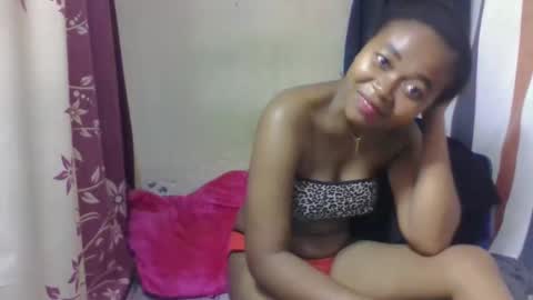 nilah online show from February 14, 8:16 am