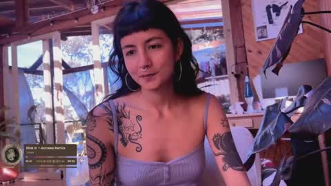 Nina.  online show from May 10, 8:55 pm