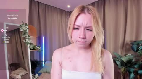 Nina online show from June 1, 2:57 am