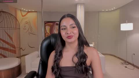 Nina online show from December 3, 2:47 am