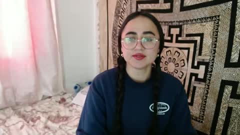 Snapshot of ninakravtz chatting on September 30, 3:06 pm N I N A online show from September 30, 3:06 pm