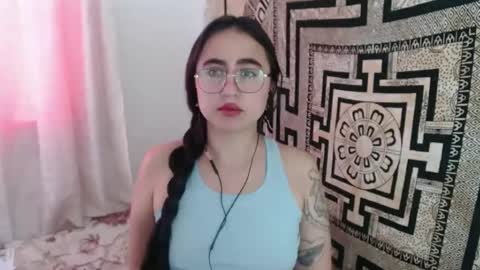 Snapshot of ninakravtz chatting on September 22, 3:43 pm N I N A online show from September 22, 3:43 pm