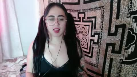 Snapshot of ninakravtz chatting on September 24, 3:55 pm N I N A online show from September 24, 3:55 pm