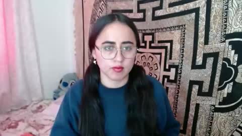 Snapshot of ninakravtz chatting on October 1, 3:06 pm N I N A online show from October 1, 3:06 pm