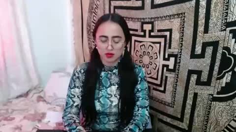 Snapshot of ninakravtz chatting on October 8, 6:01 pm N I N A online show from October 8, 6:01 pm