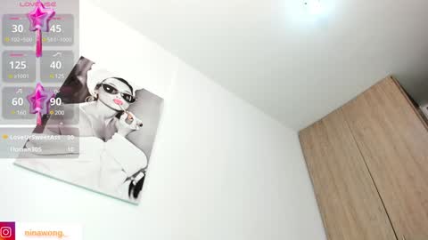 Nina online show from February 7, 3:52 pm