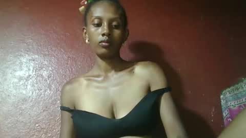 ninie246746 online show from January 14, 4:57 am