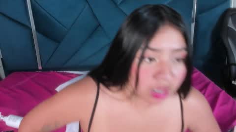 NoaBaker online show from March 4, 3:18 pm