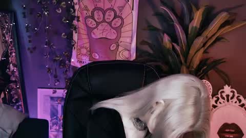 REAL name LiaDM are always open online show from May 7, 3:49 pm