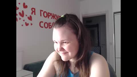nodarell online show from May 18, 1:17 pm